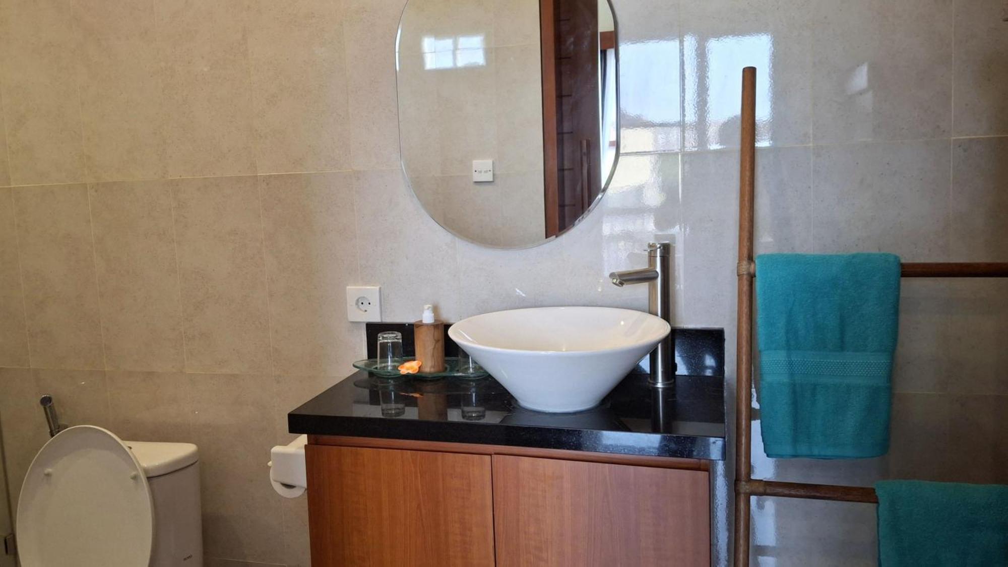 Kutus Bali Guesthouse Sanur Екстериор снимка